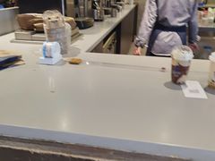 -瑞幸咖啡(新世界中心店)