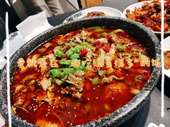 -聚汇三少·龙虾·中餐厅(莫邪路新天地店)