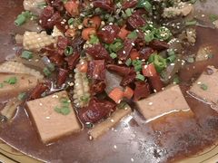 -鲁班小馆(政四街店)