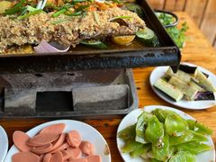 -宏兴烤鱼山庄(宣恩总店)