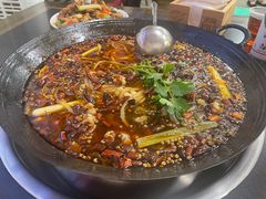 -鸿顺老铁锅美蛙鱼府(解放碑店)