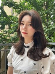 -妞妞麻吉美发沙龙