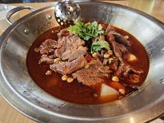 -大众跷脚牛肉馆·非遗传承单位(峨眉山店)