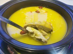 花胶鸡-溏心风鲍港式打边炉(余英坊店)