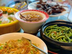 -谭厨中山传家菜.乳鸽.脆鲩鱼(华强北中航城店)