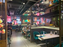 大堂-四季烟火烧烤酒场