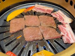 -炼火烤肉店