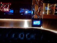 -温莎KTV(珠江路店)