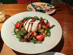-JINNS锦时 steak&pizza(浸信会礼拜堂旧址店)