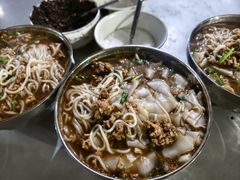 -正宗杨记普洱酸醋米线(总店)