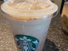 冰莓莓燕麦红茶玛奇朵-星巴克(南京汉中环亚广场店)