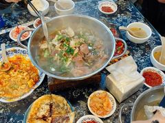 翘脚牛肉汤小锅-冯四孃跷脚牛肉·非物质文化遗产店