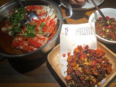 -洞庭土菜小炒馆(易发广场店)