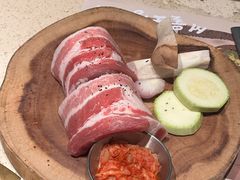 -Ant 蚂蚁洞烤肉·大营地(上海静安大悦城店)