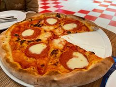 -城市大道红炉披萨烘焙坊