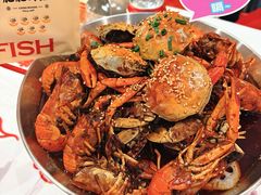 -肥肥虾庄·金牌油焖大虾(汉街SKP店)