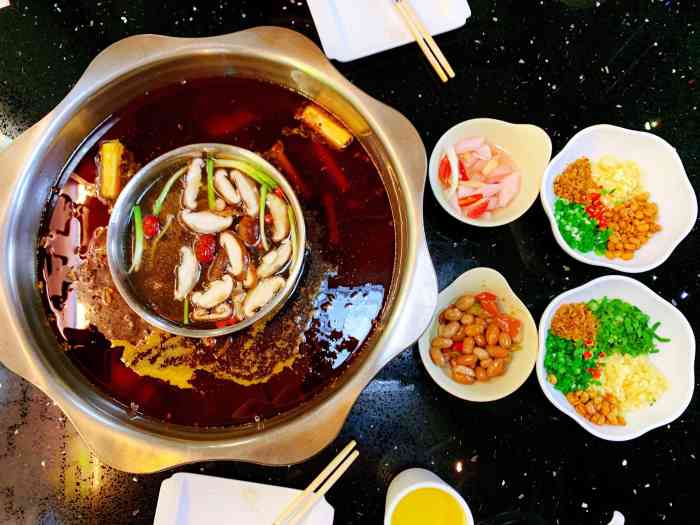 三味渔府(城固店)-"5.1节假日去他家吃的!去的时候中午1点.