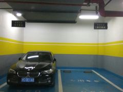 -西子国际中心-停车场