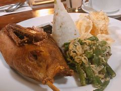 -Pundi Pundi Restaurant