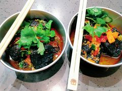 -自黑豆夫·臭豆腐夹馍(四海唐人街店)