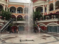 -佛罗伦萨小镇广佛名品奥特莱斯(疏港路店)