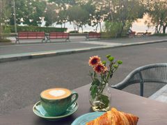 -ommo cafe(半岛城邦店)