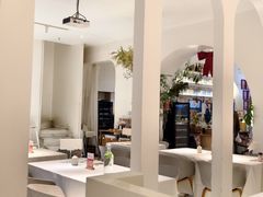 -春树下·树屋花房西餐厅(罍街AS1980店)