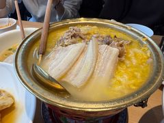 大骨头炖酸菜-关东小磨东北菜(上海长风大悦城店)