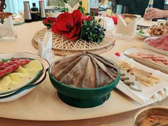 -小天鹅火锅·一线江景洪鼎旗舰店(洪崖洞店)