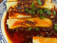 -岳记兴隆·青城腊排铜火锅(融创店)