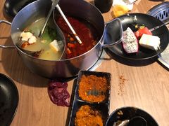 -千滋百味自助烤肉火锅(东门町店)