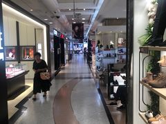 -上海置地广场(南京东路店)