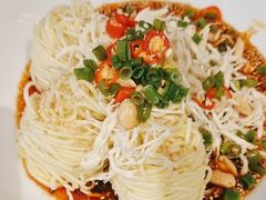 -嫩芽 ·地道重庆菜(十八梯露台夜景店)