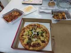 -必胜客(新中纬店)