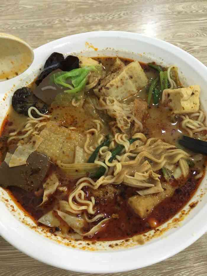 川香佬麻辣烫(南楼店)-"找老四川菜馆时,知道有这家店,朋友说还不.