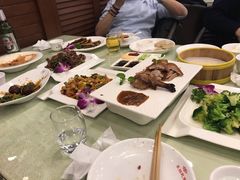 -东四民芳餐厅(世茂工三店)