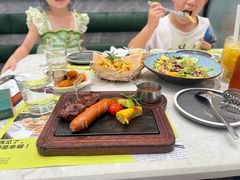 -西语·炭烧牛排(卓越中寰店)