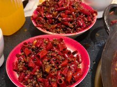 -沸炉重庆老火锅(军事博物馆店)