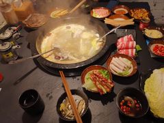 -老酉火锅(阳明古镇店)