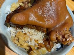 -红猪卤肉饭(大西洋美食城店)