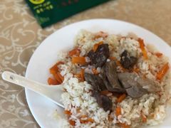 -维吾尔餐厅(宜山路店)