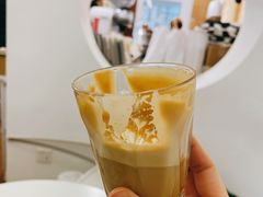 牛奶咖啡-BLACKSHEEP ESPRESSO(建国中路店)