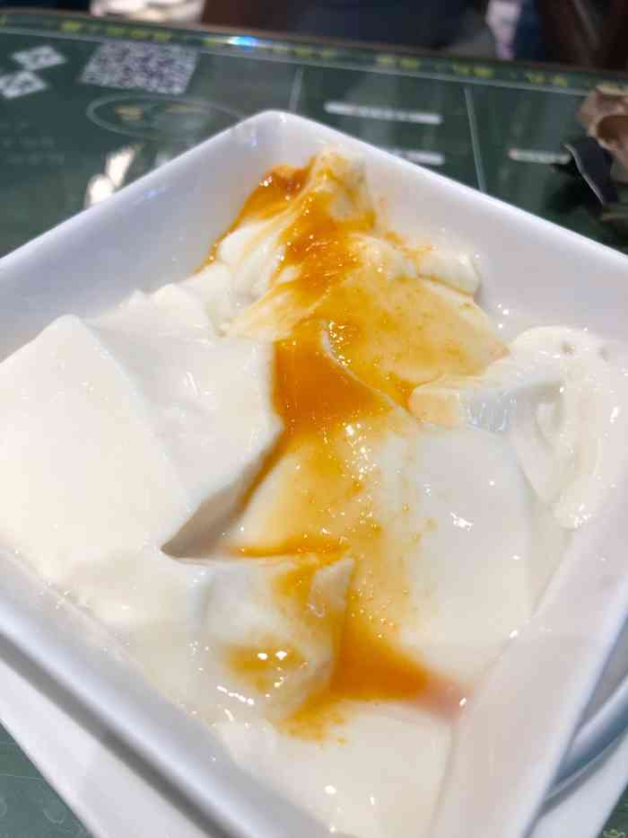 香港发记甜品(淮海路店)-"【一刷】买了饭花头的对折代金券,想着快.