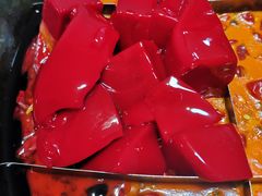 -渝嘴小老弟老火锅(华新村店)