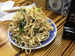 豆腐干丝-汇吃汇喝美食街(上海建发浦悦荟广场店)