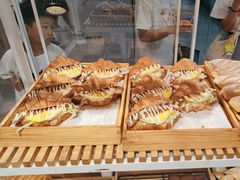 -焙丽拾光(麦凯乐直营店)