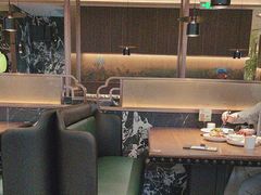 -新白鹿餐厅(滨江银泰店)