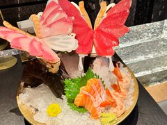 -蟹犇前•帝王蟹雪蟹(陆家嘴店)