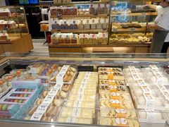 面包甜点陈列柜-面包新语(无锡M会员店)