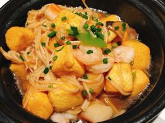 金针菇海鲜豆腐煲-曼玉餐厅(中原万达店)